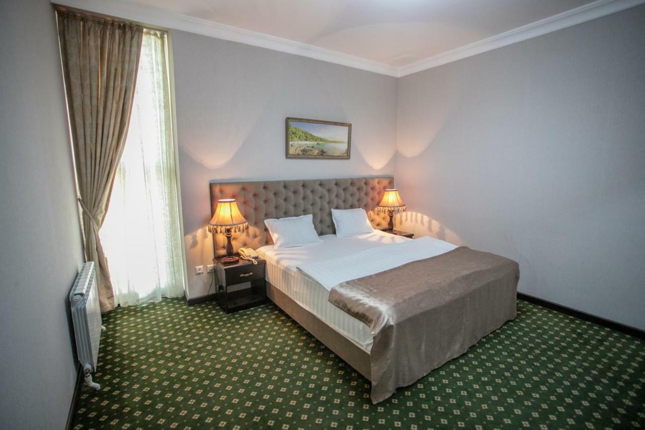 Gloria Hotel Tashkent Bagian luar foto