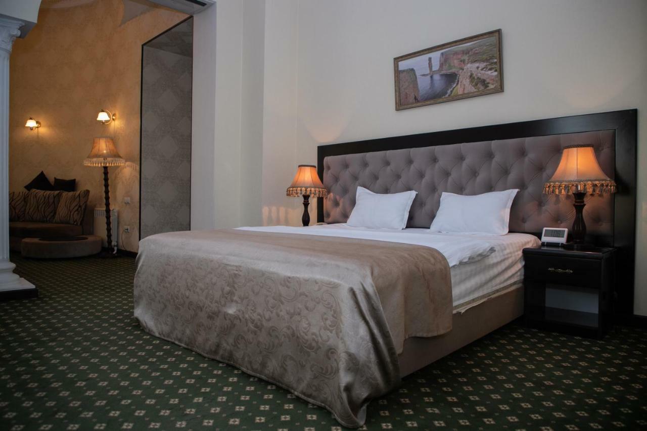 Gloria Hotel Tashkent Bagian luar foto