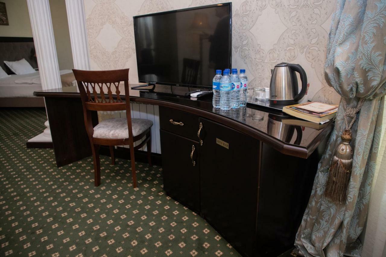 Gloria Hotel Tashkent Bagian luar foto