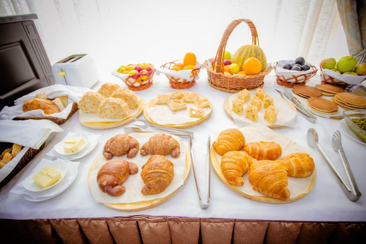 Gloria Hotel Tashkent Bagian luar foto