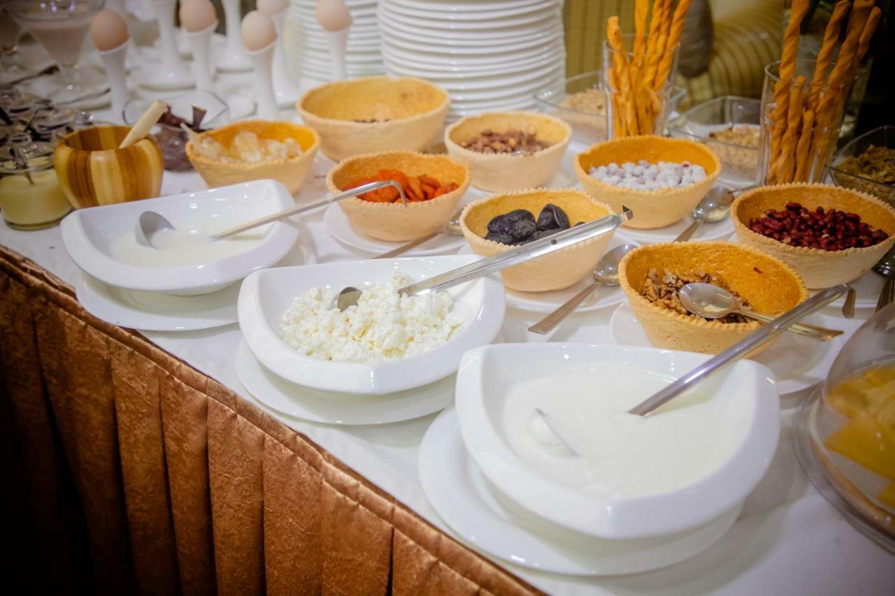Gloria Hotel Tashkent Bagian luar foto