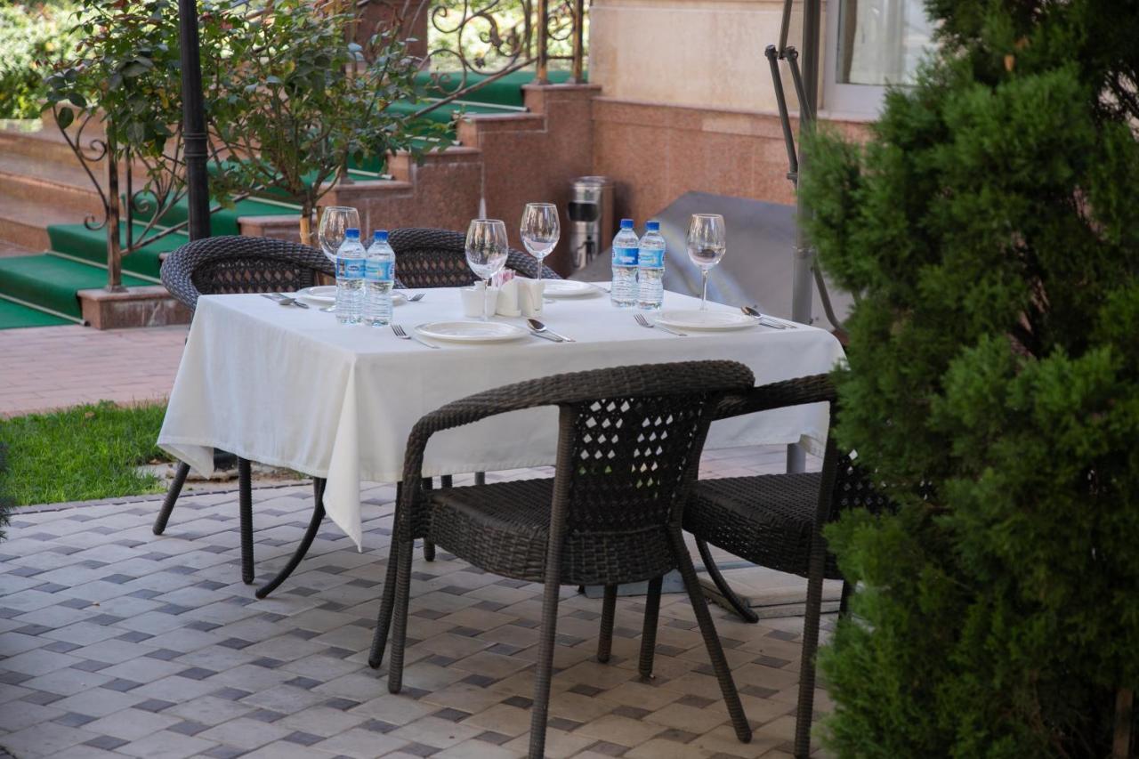 Gloria Hotel Tashkent Bagian luar foto